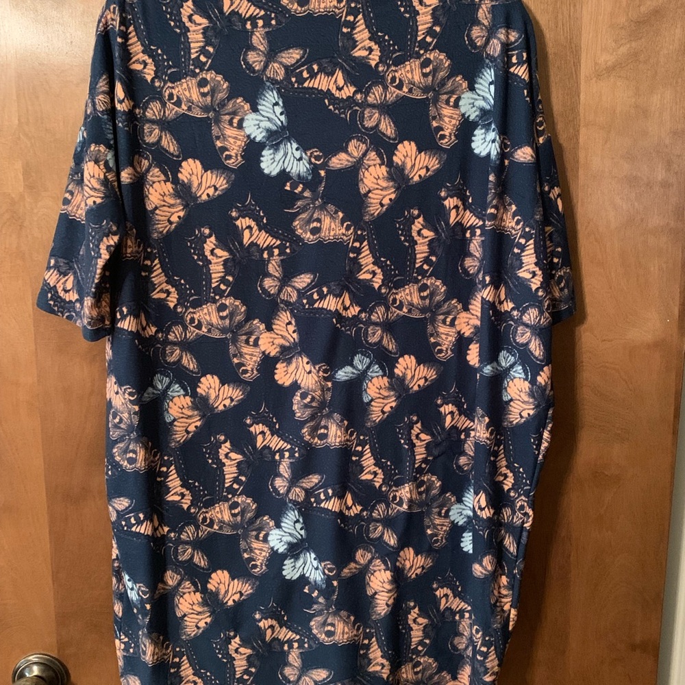Lularoe Irma size small - butterfly print - Picture 4 of 5
